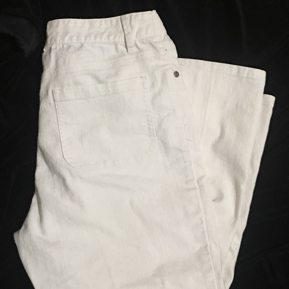 HALSTON KANSAS CITY STRETCH CAPRIS - Picture 3 of 8